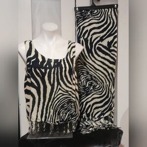 Unbranded - Cream & Black Zebra Design Sleeveless Top With Matching Scarf, Sz Lg